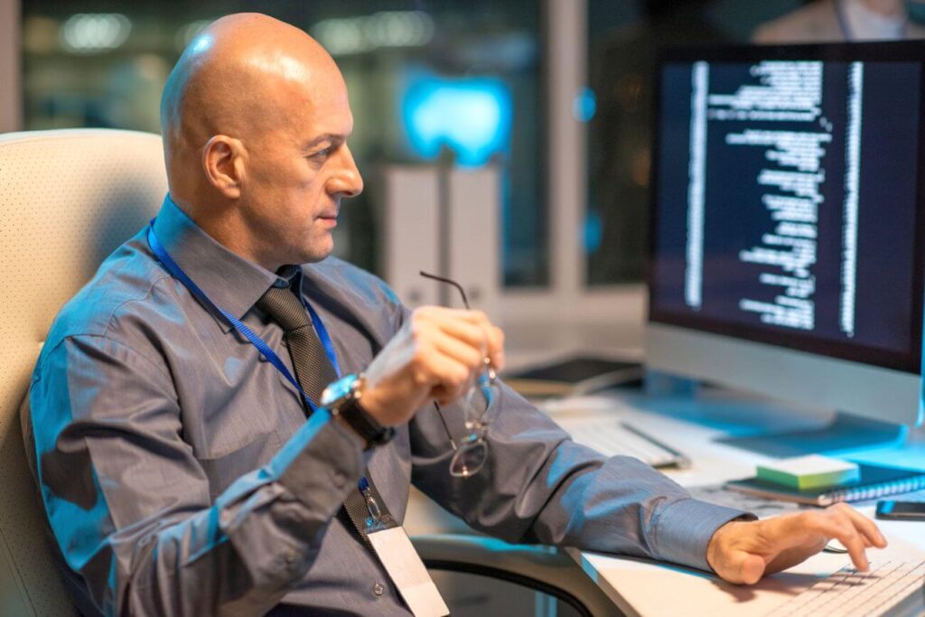 Specjalista ds. cyberbezpieczeństwa - co robi?